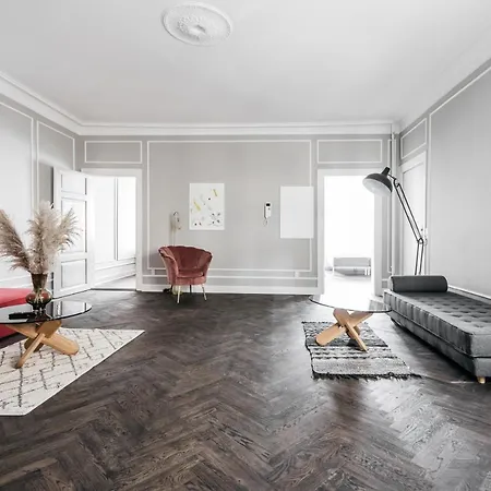 Hauser Luxury Apartamento