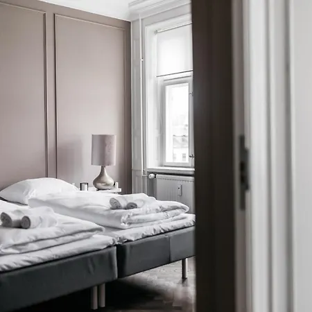 Hauser Luxury * Копенгаген