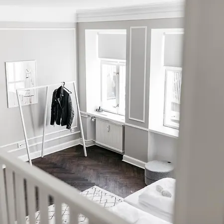 Hauser Luxury Apartment